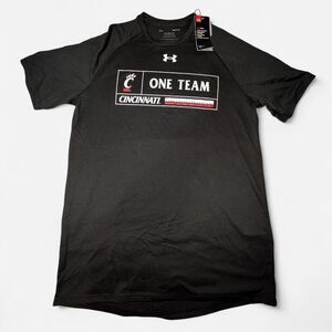 University of Cincinnati UC Bearcats Black Under Armour T-Shirt (Size Small)